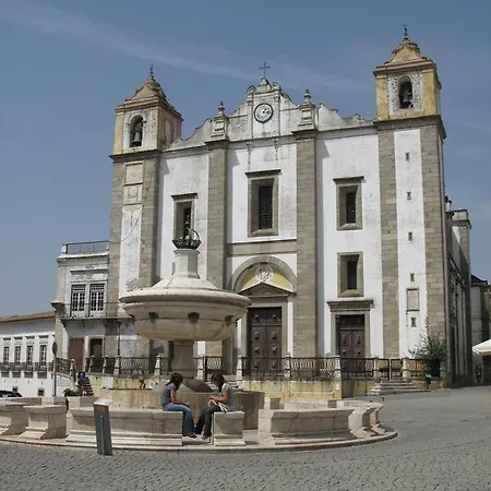 Ebora Home - Garage Free - Centro Historico Evora Exterior photo