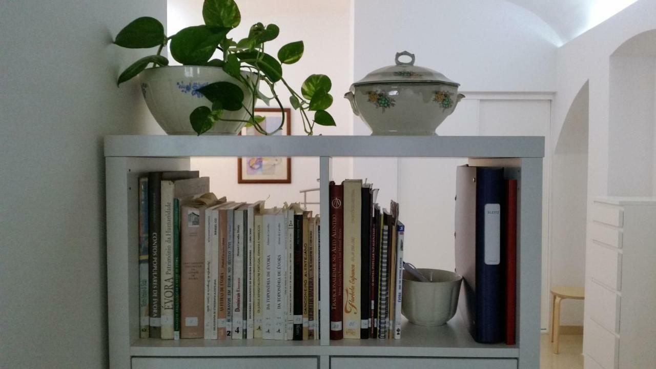 Apartment Ebora Home - Garage Free - Centro Historico *